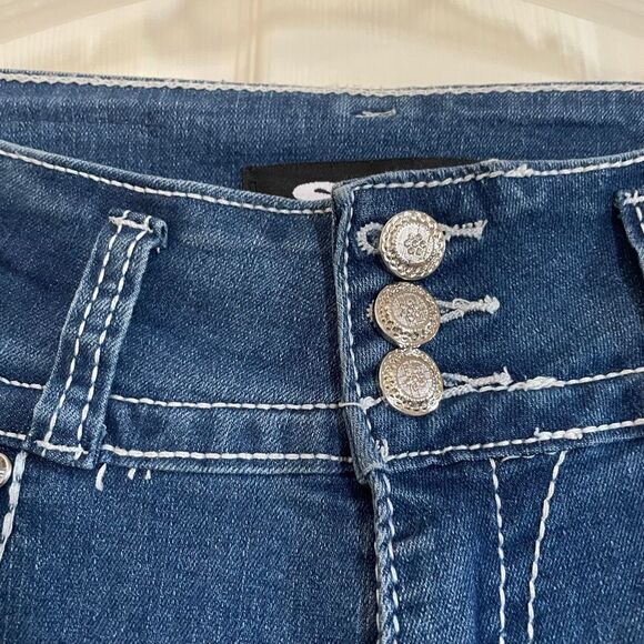 Sky Size 11 to 12 Youth Embroidered Western Boot Cut Jeans - Picture 5 of 10